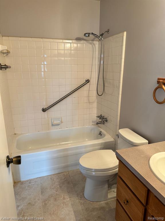 23640 N ROCKLEDGE, Novi, MI — Photo 15