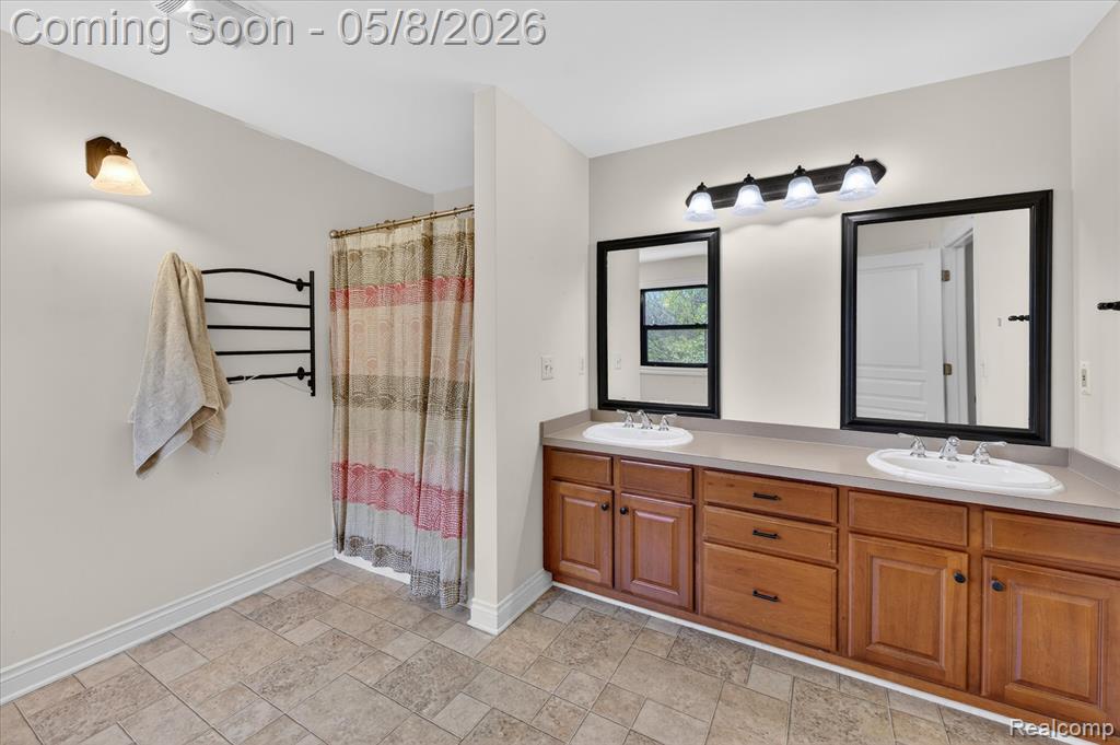 7156 Manor Lane, Fowlerville, MI 48836 — Photo 21