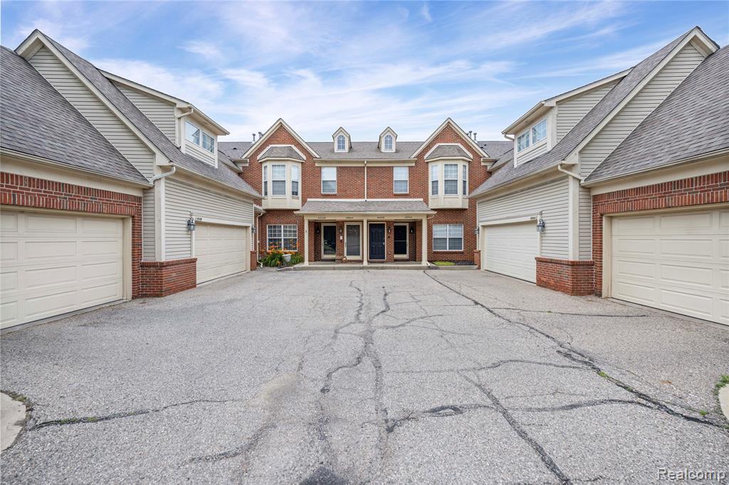 43450 Pendleton Circle, Sterling Heights, MI 48313 — Photo 28