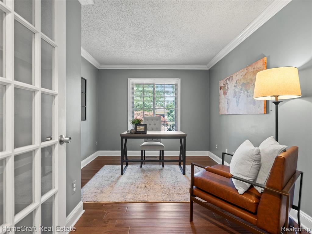 45019 MIDDLEBURY Court, Canton, MI 48188 — Photo 15