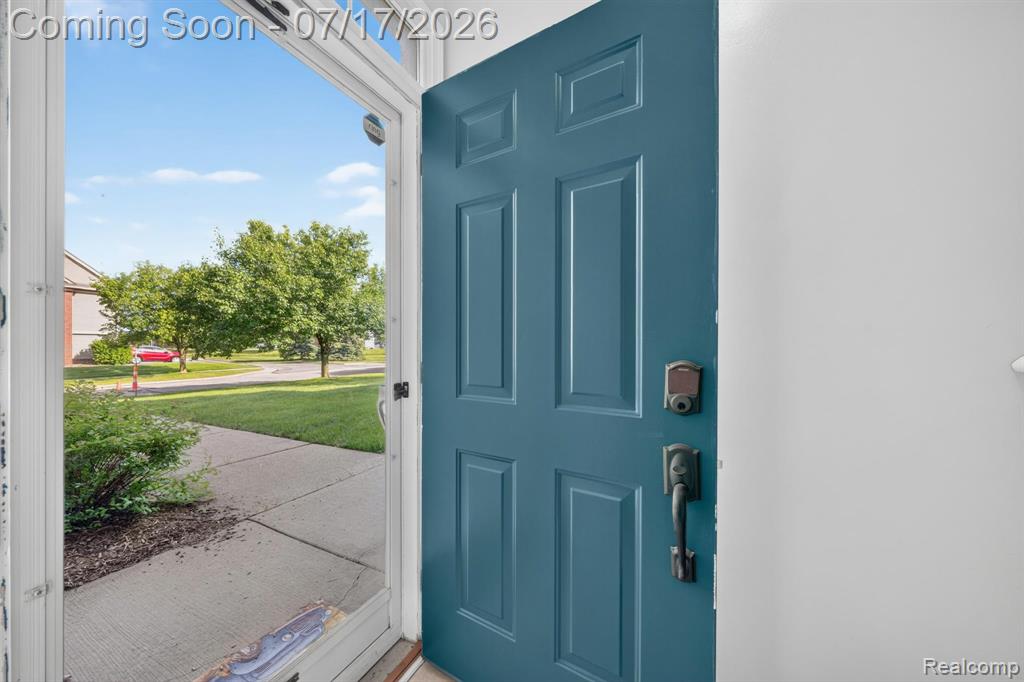 51844 Adler Park Drive E, New Baltimore, MI — Photo 8