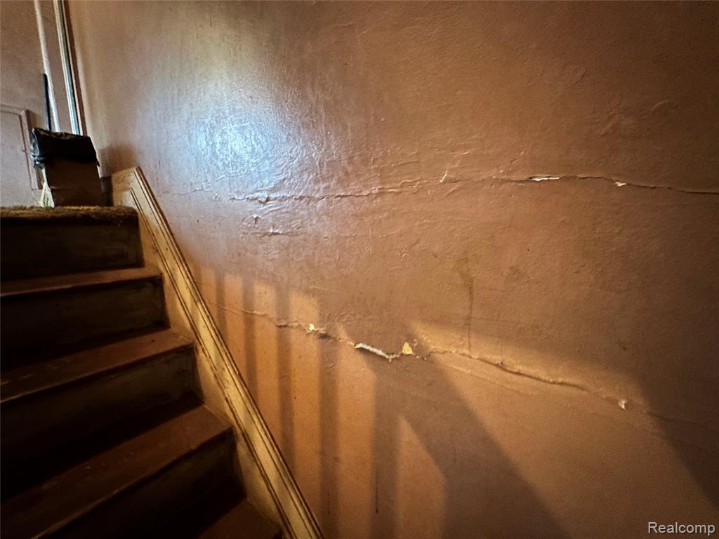 5042 Pennsylvania Street, Detroit, MI 48213 — Photo 26