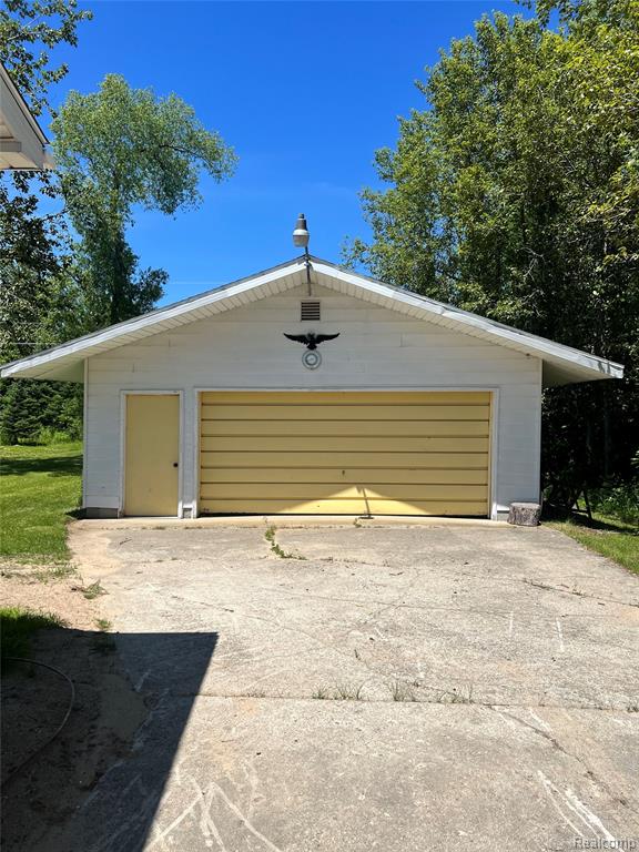 3567 Coveview Drive, Lupton, MI 48635 — Photo 3