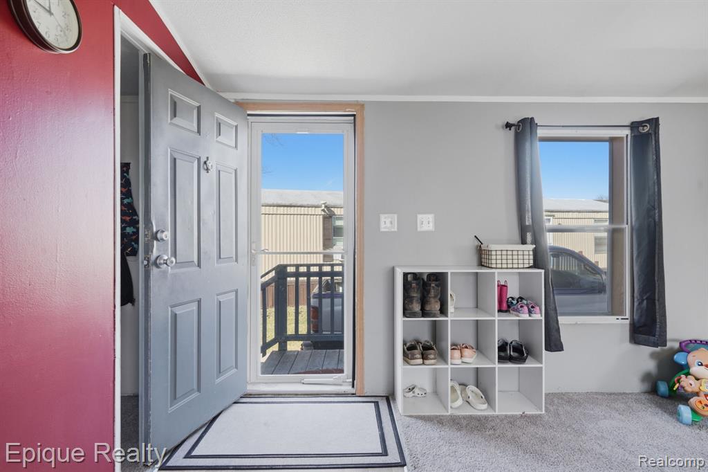 15317 Cartier Drive, Clinton Twp, MI 48038 — Photo 5