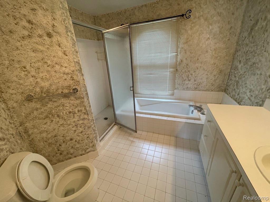 43590 WENDINGO Court, Novi, MI — Photo 19