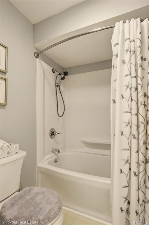 239 Churchgrove Road, Frankenmuth, MI 48734 — Photo 26