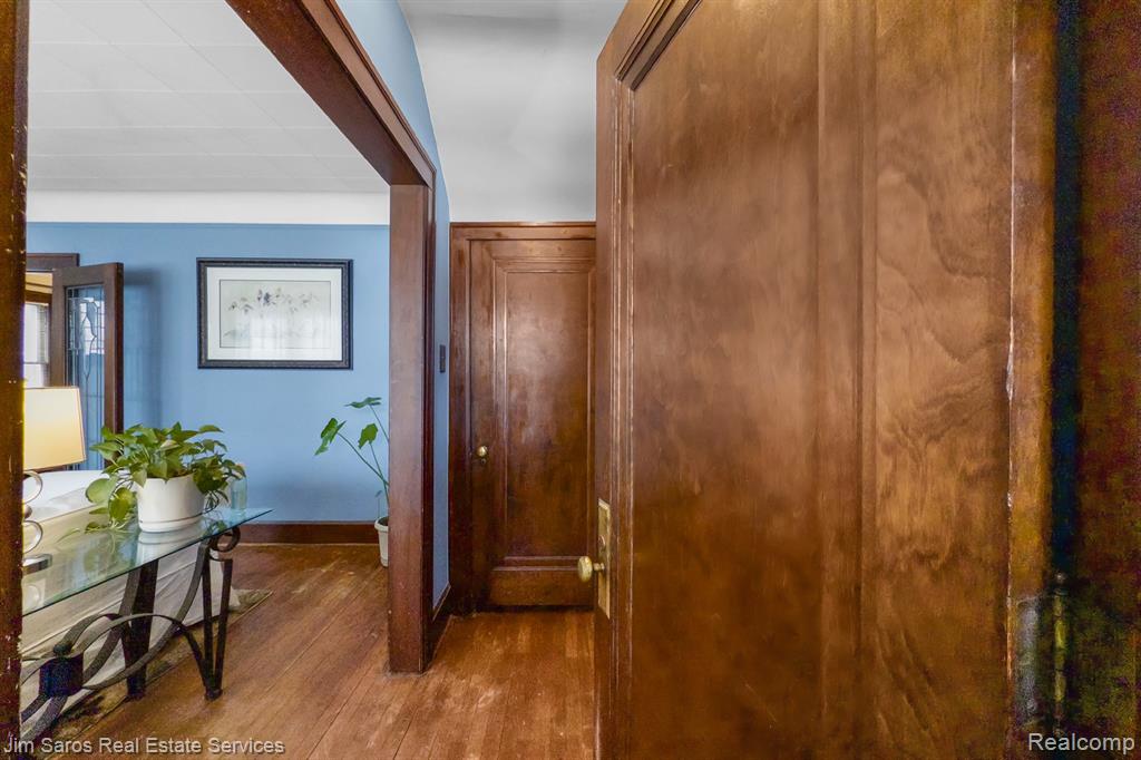 1338 Somerset Avenue, Grosse Pointe, MI 48230 — Photo 2