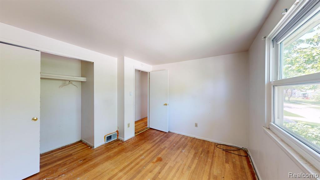 4123 Mildred Street, Wayne, MI 48184 — Photo 12