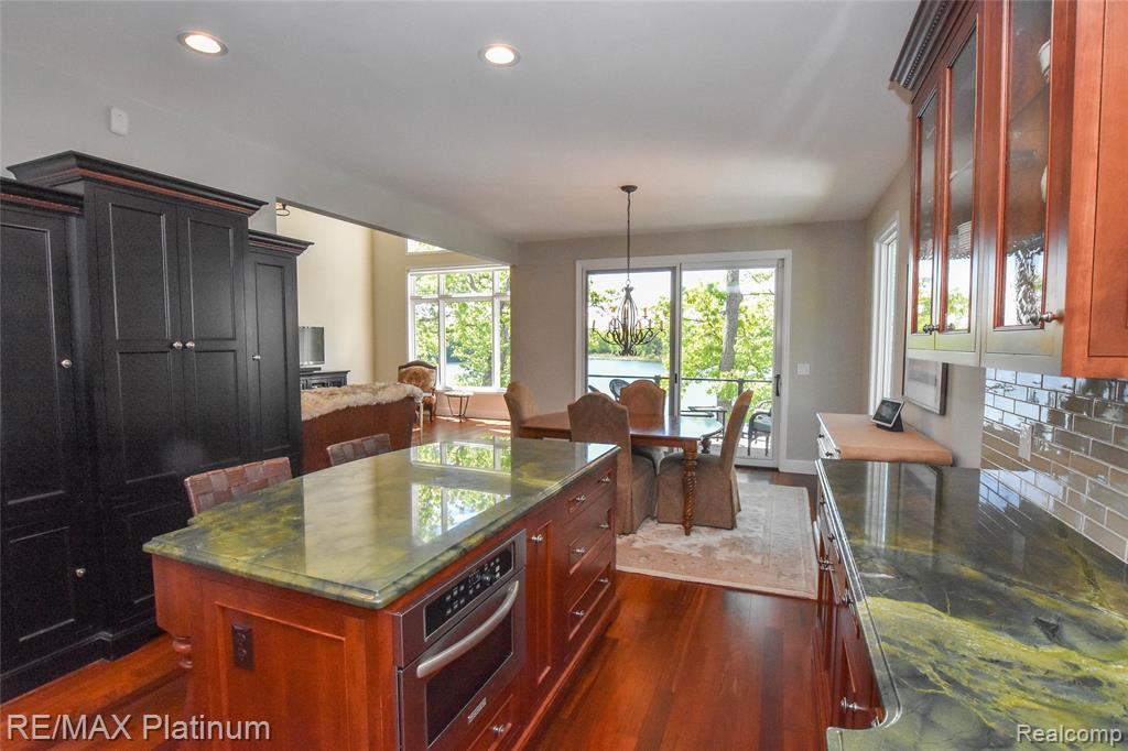 841 HURLEY Drive, Howell, MI 48843 — Photo 30