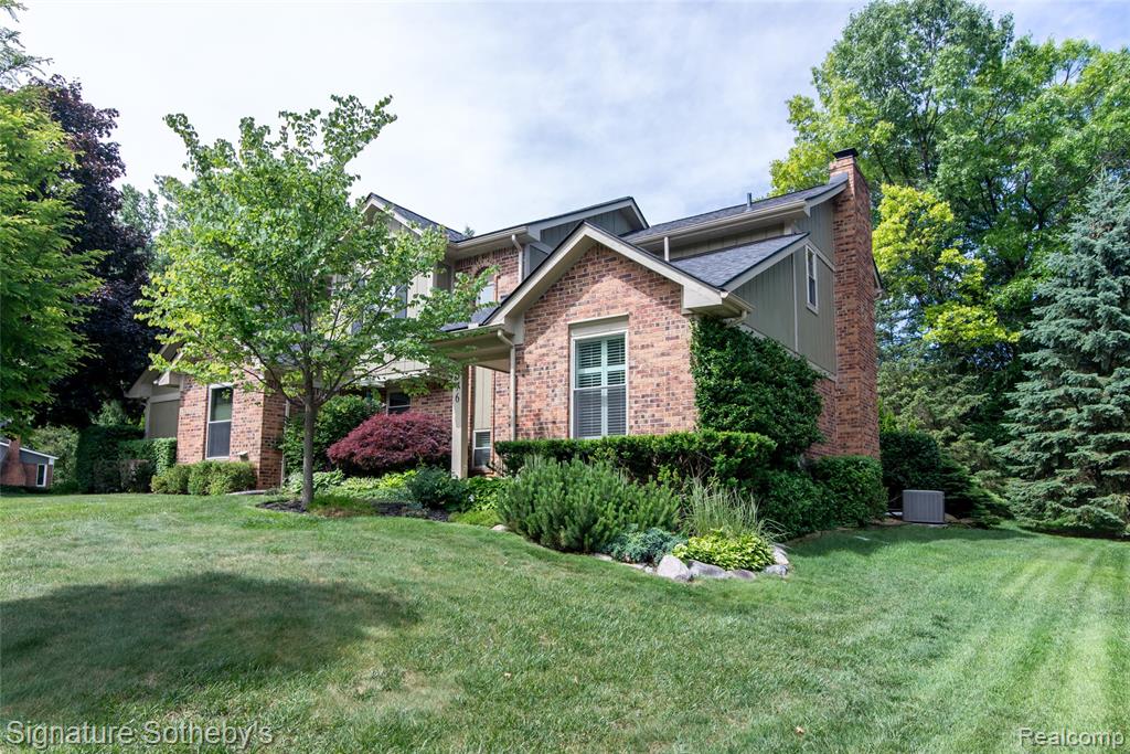 576 Ten Point Drive, Rochester Hills, MI 48309 — Photo 45