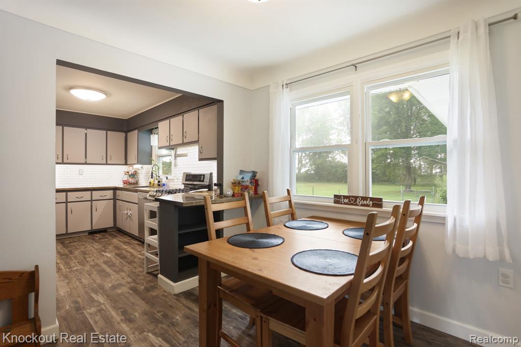 3321 S Airport Road, Bridgeport, MI 48722 — Photo 11