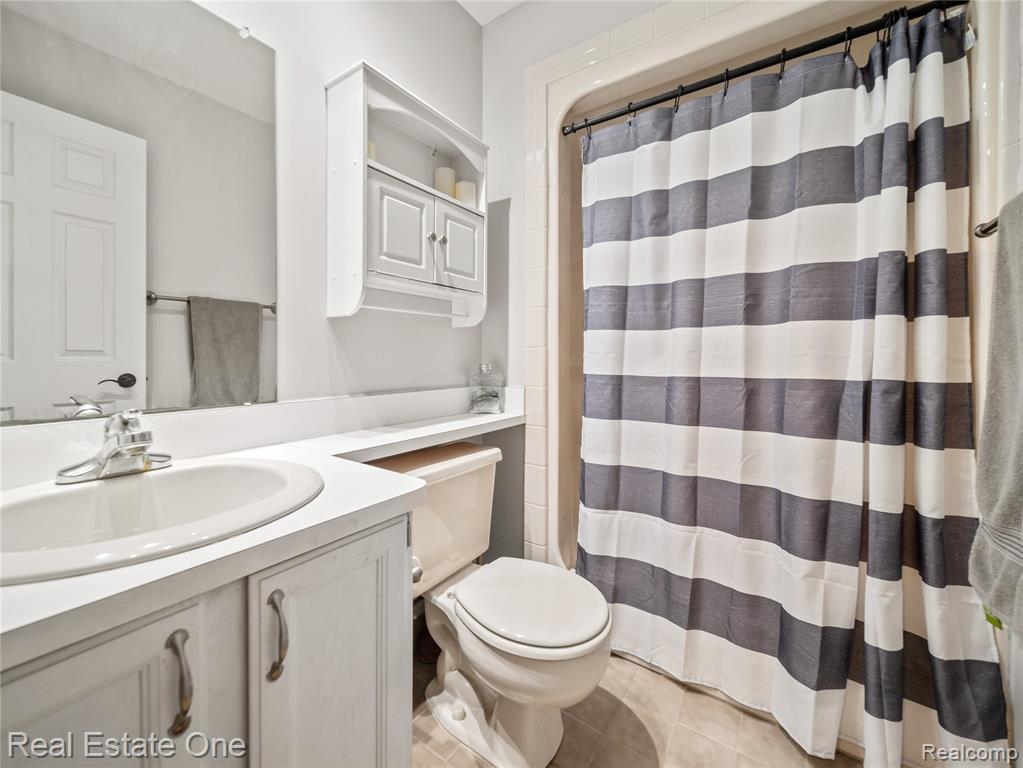 8907 McColl Side Road, Brighton, MI 48116 — Photo 17