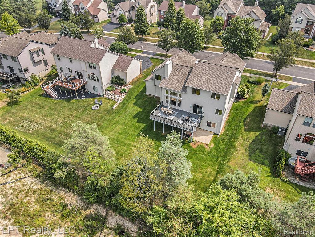 3172 Waldon Ridge Drive, Orion, MI — Photo 34