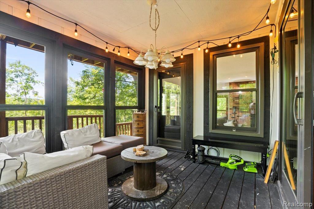6885 DEERHILL Drive, Clarkston, MI — Photo 25