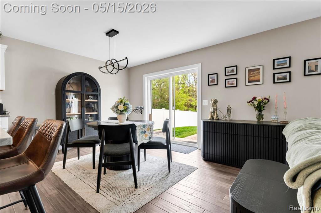 515 S Winding Drive, Waterford, MI 48328 — Photo 13