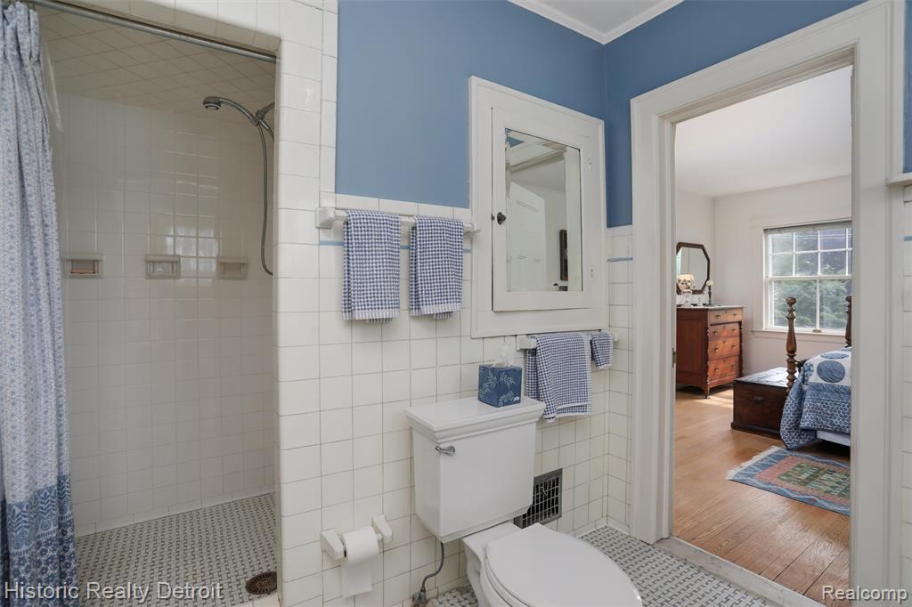 1027 Burns Street, Detroit, MI 48214 — Photo 34
