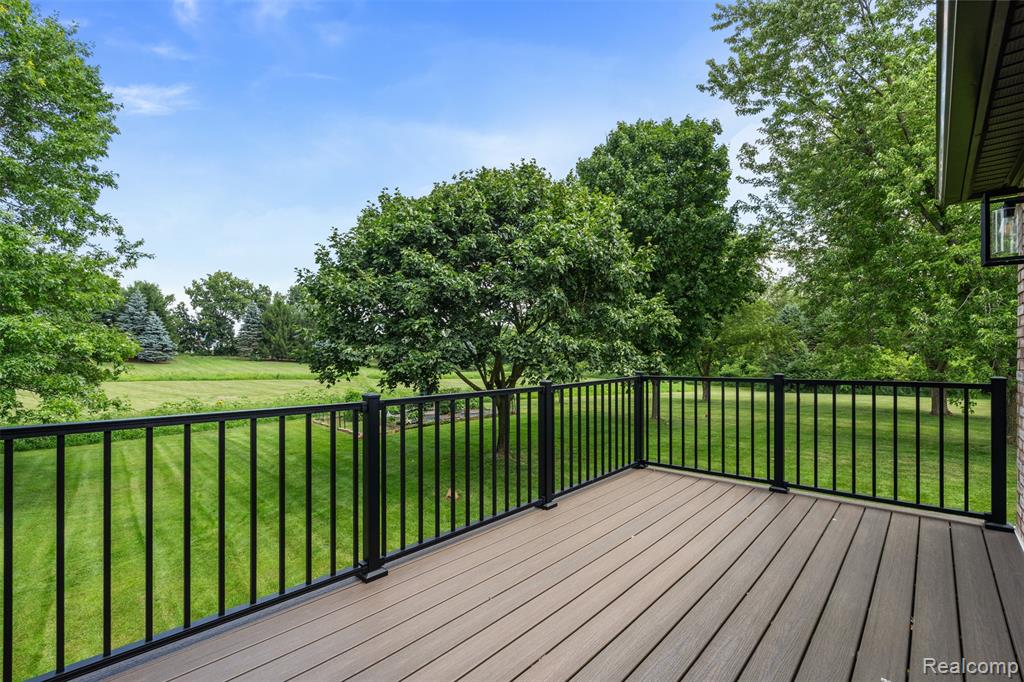 55550 Lee Road, New Hudson, MI 48165 — Photo 41