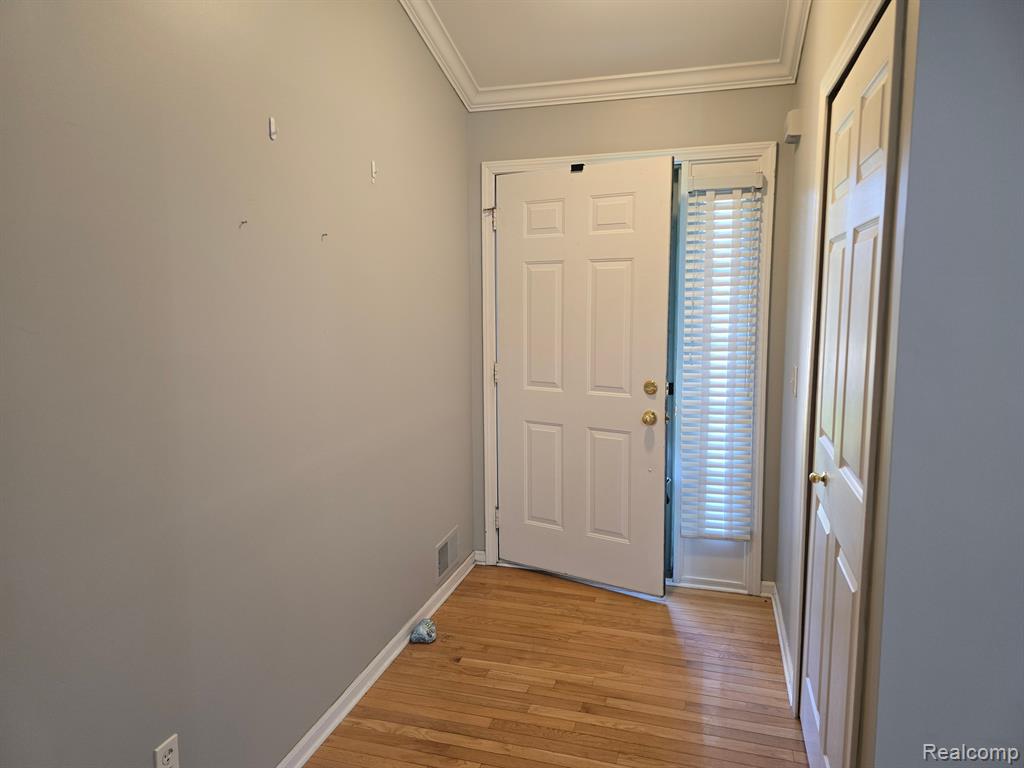 42341 PARK RIDGE Way, Clinton Twp, MI 48038 — Photo 10