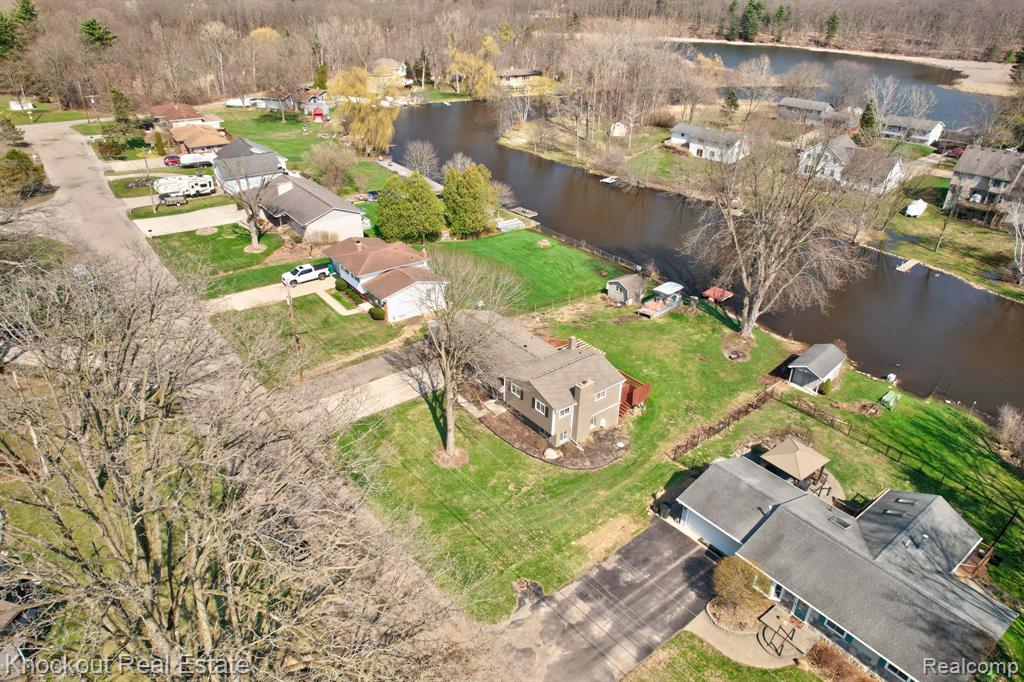 5936 Wellington Drive, Clarkston, MI — Photo 46