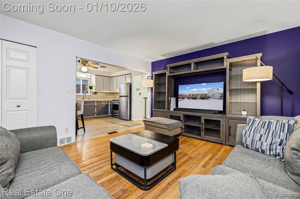 7349 GILMAN Street, Westland, MI — Photo 12