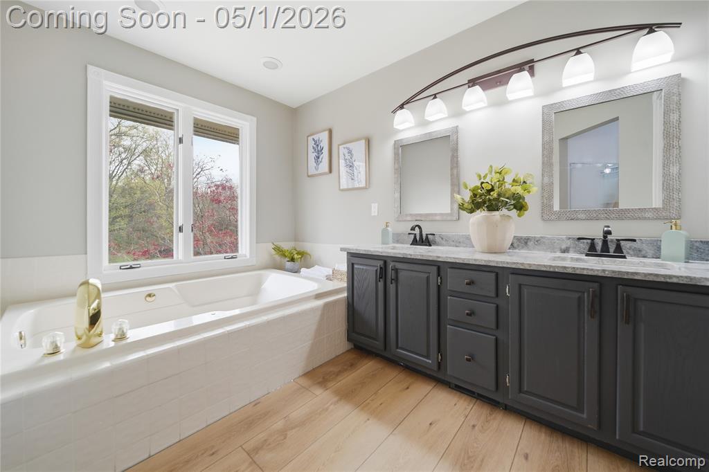 7527 Koby Court, White Lake, MI 48383 — Photo 20