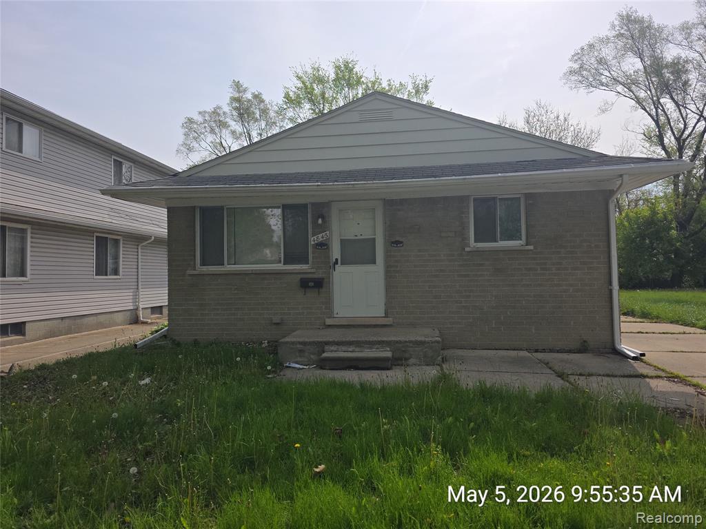 4843 KATHERINE Street, Dearborn Heights, MI 48125 — front exterior