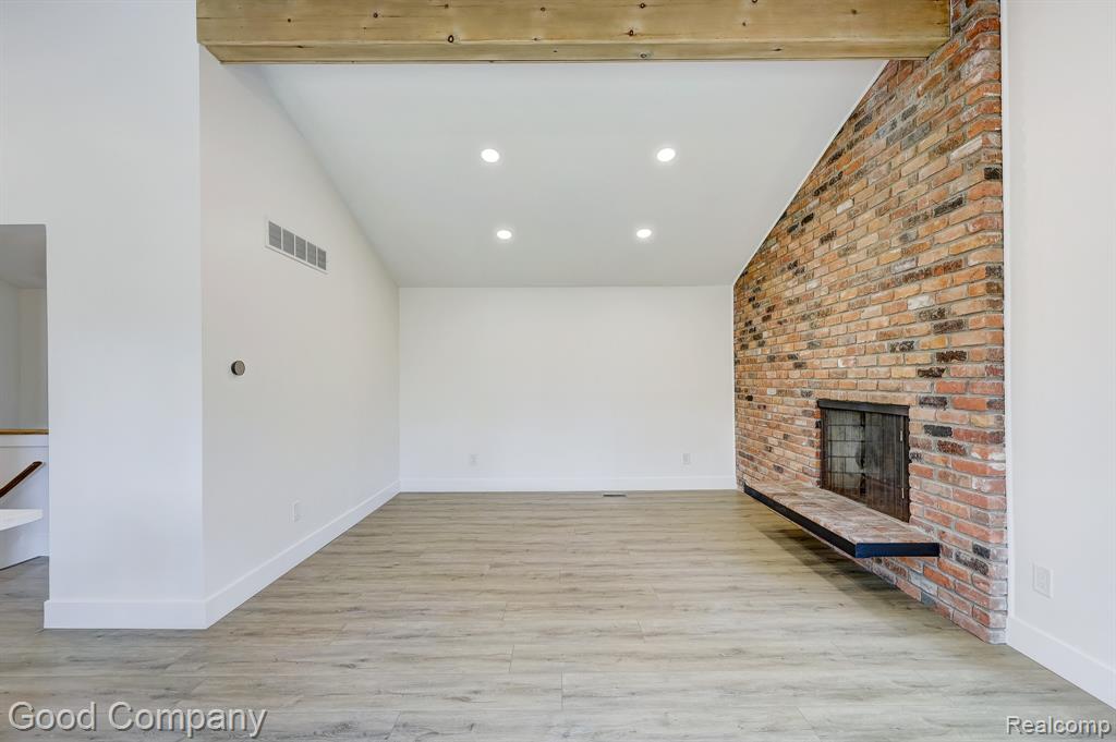 24250 Majestic Street, Oak Park, MI 48237 — Photo 25