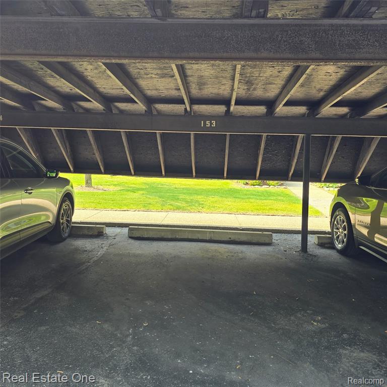 770 E Fox Hills Drive W, Bloomfield Hills, MI 48304 — Photo 41