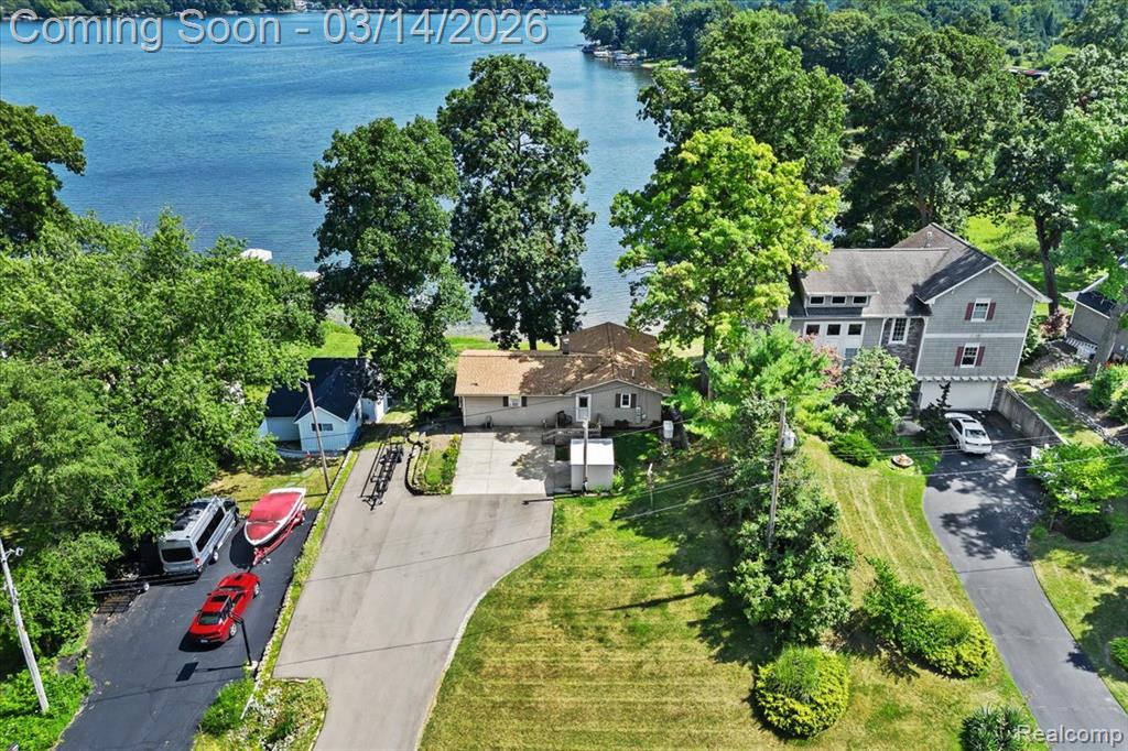 978 Ridge Court, Chelsea, MI 48118 — Photo 29