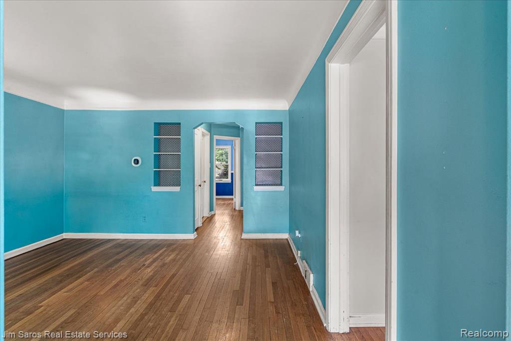 23240 Forest Street, Oak Park, MI 48237 — Photo 3