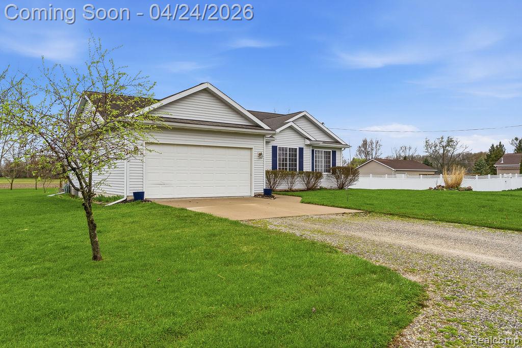 10511 N Lewis Road, Clio, MI 48420 — Photo 4