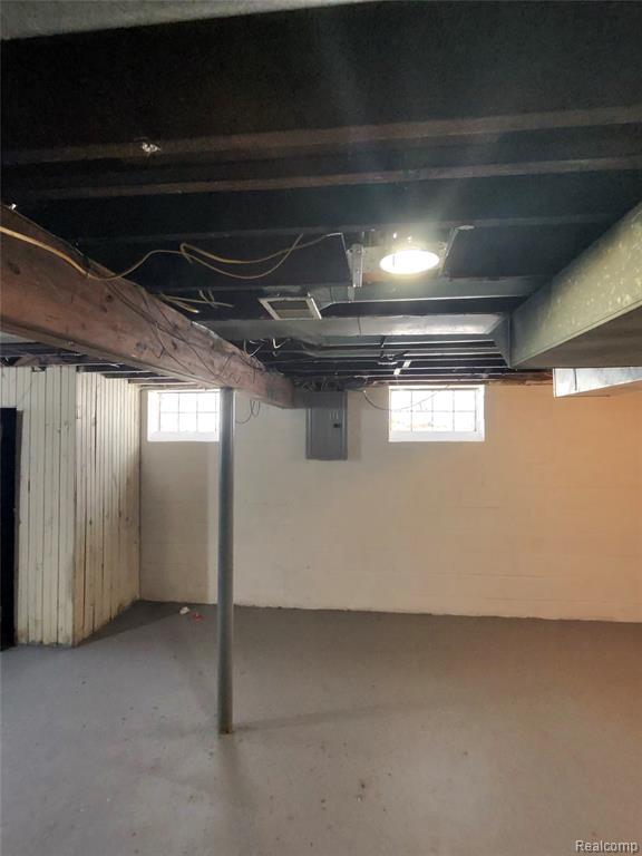 12010 Lakepointe Street, Detroit, MI, 48224