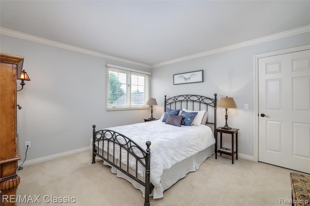 18438 Clairmont Circle E, Northville, MI 48168 — Photo 50