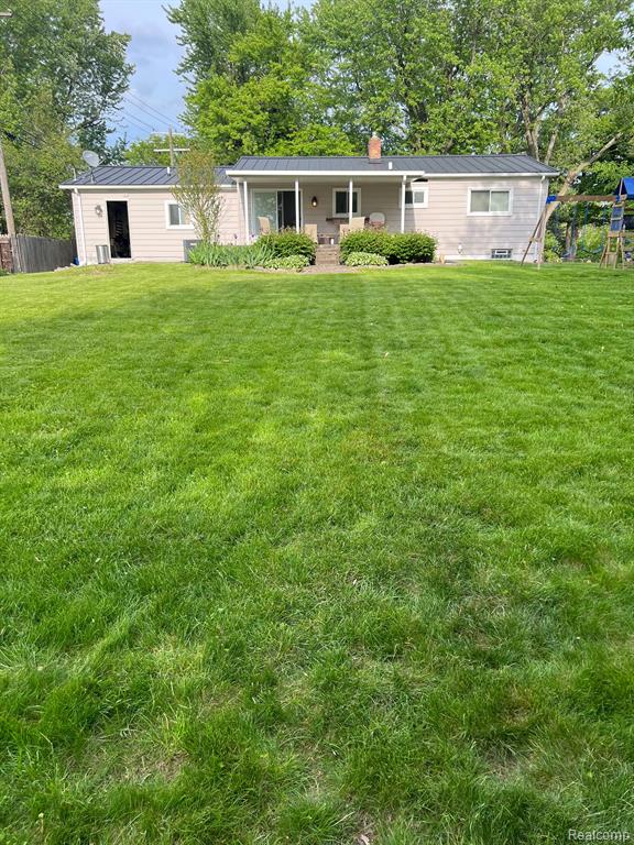 42 S AVERY Road, Waterford, MI 48328 — Photo 42