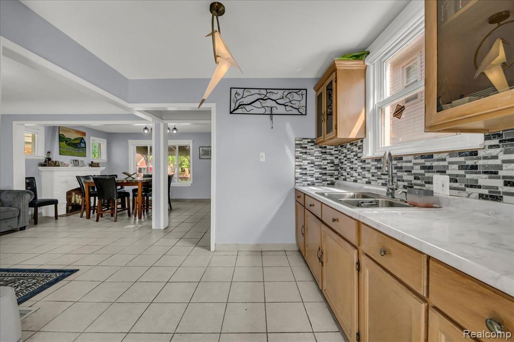 6101 Appoline Street, Dearborn, MI 48126 — Photo 13
