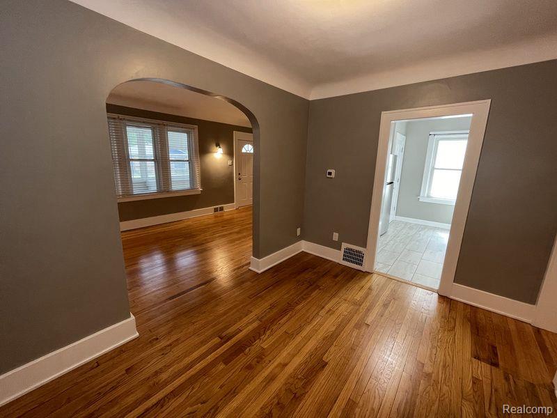 627 FREDERICK Street, Royal Oak, MI 48067 — Photo 5