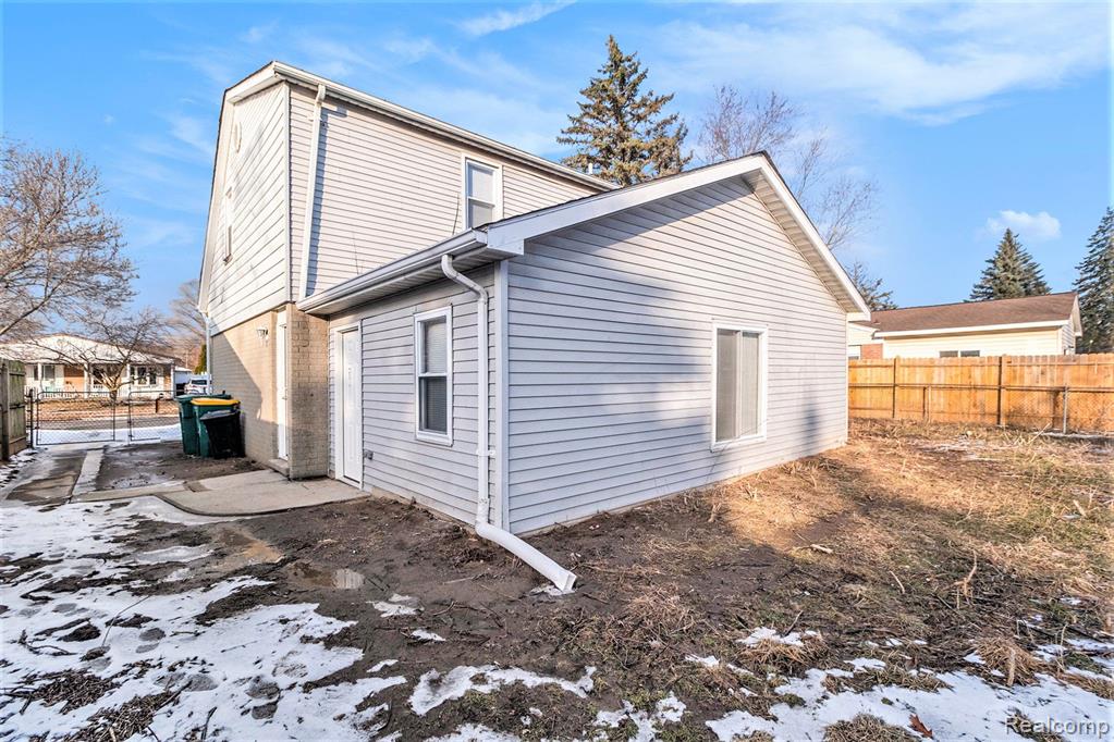 42071 ZACHARY Street, Van Buren, MI 48111 — Photo 23