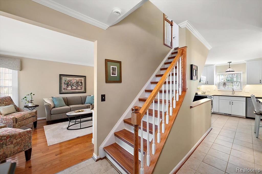 24546 Fairway Hills Drive, Novi, MI — Photo 4