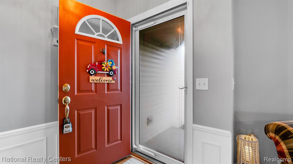 9634 Wexford Drive, Ypsilanti, MI 48198 — Photo 3