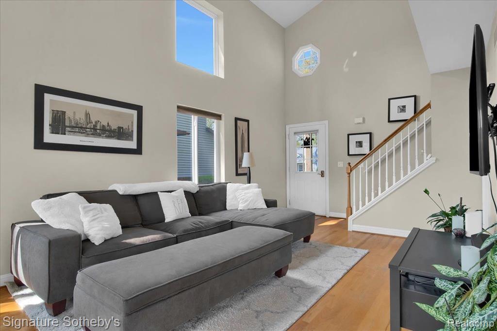 922 SYMES Avenue, Royal Oak, MI 48067 — Photo 3