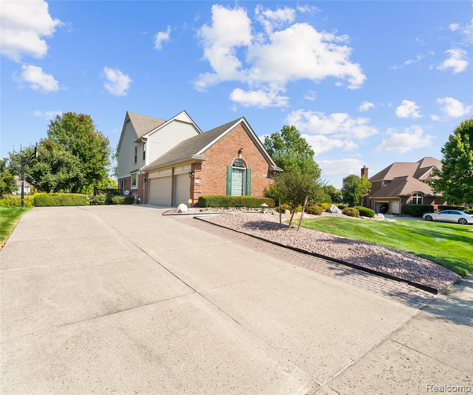 49068 Poppleton Court, Canton, MI 48187 — Photo 10