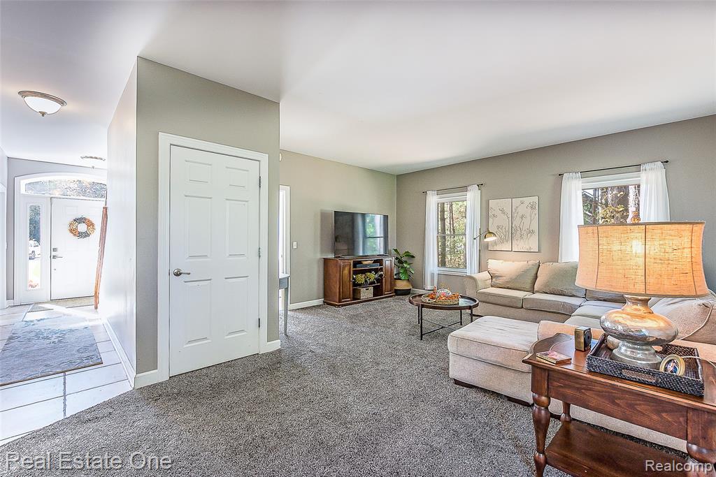 7155 Campbell Mills Court, Brighton, MI 48116 — Photo 25