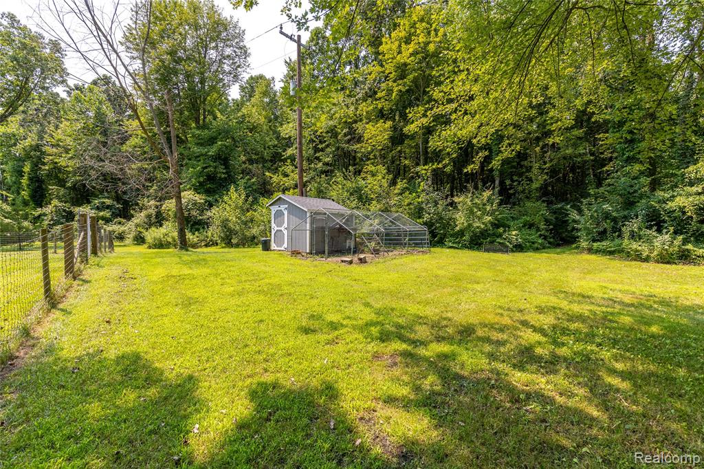 14405 Rawsonville Road, Belleville, MI 48111 — Photo 10