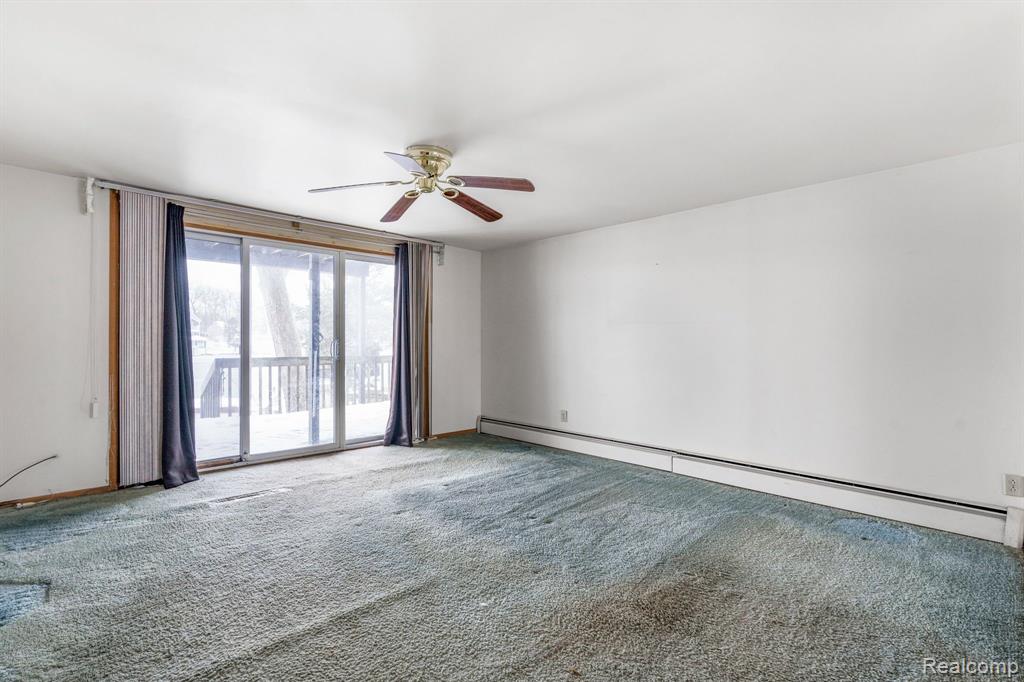 653 CENTRAL Drive, Lake Orion, MI 48362 — Photo 31