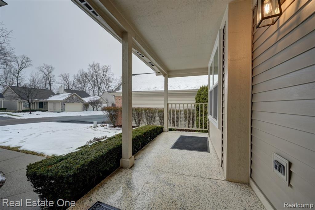 6564 Summit Ridge, Clarkston, MI — Photo 4