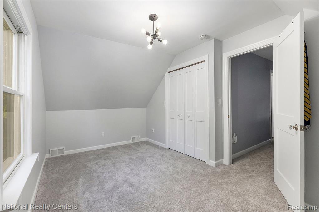 15421 ROBINWOOD Drive, Plymouth, MI 48170 — Photo 16