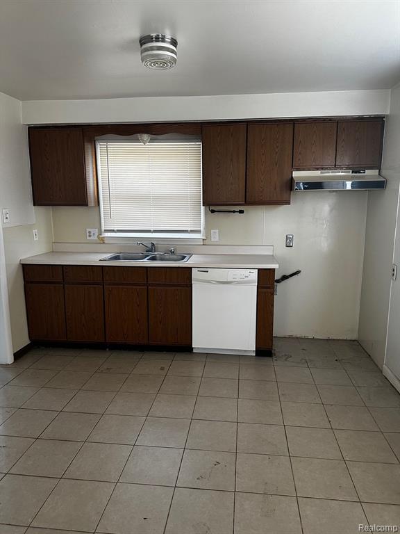 594 E BARRETT Avenue, Madison Heights, MI 48071 — Photo 5