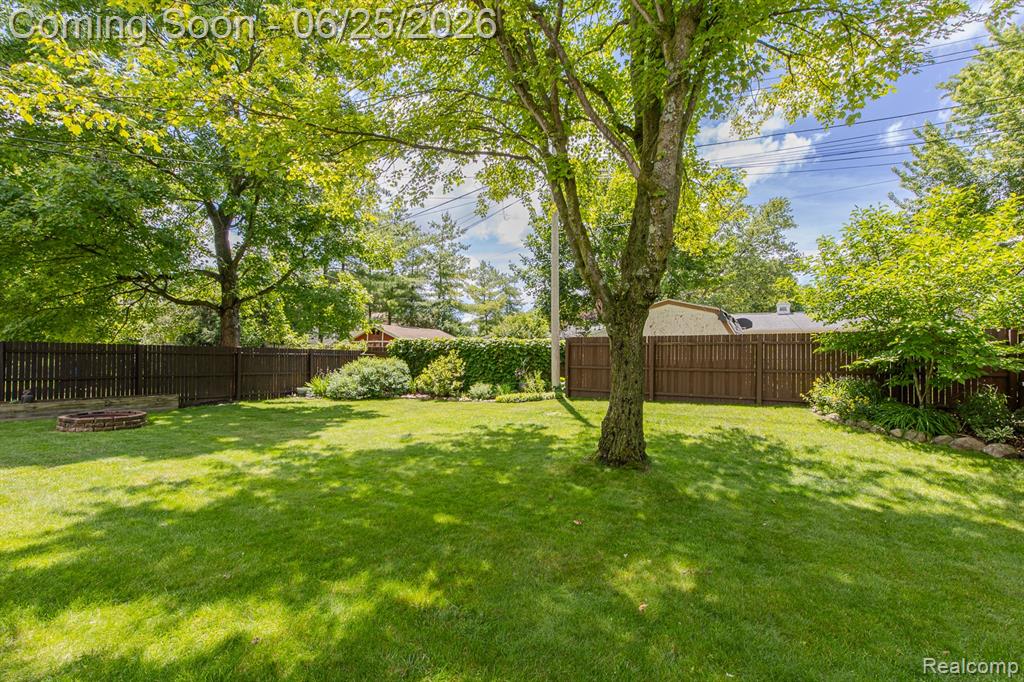 4741 Meadowbrook Avenue, Clarkston, MI 48348 — Photo 50