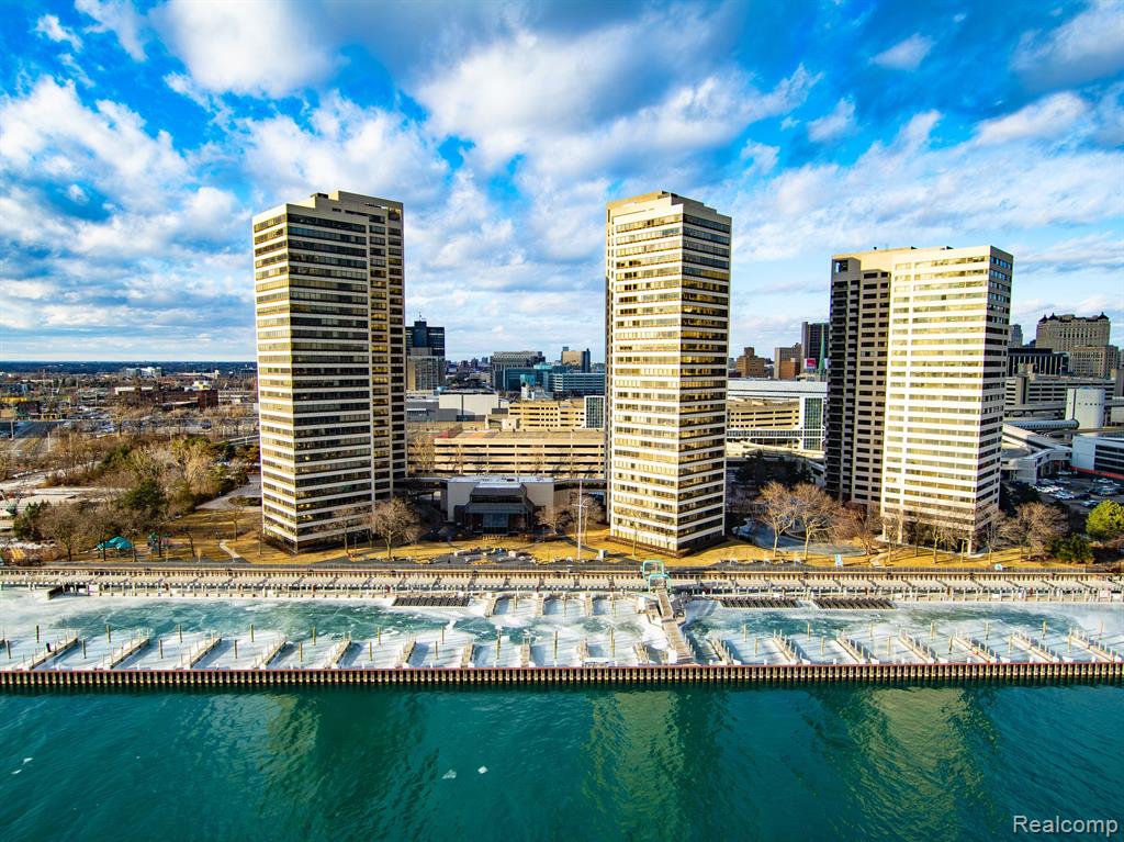 300 Riverfront Drive, 27C, Detroit, MI 48226 — Photo 45