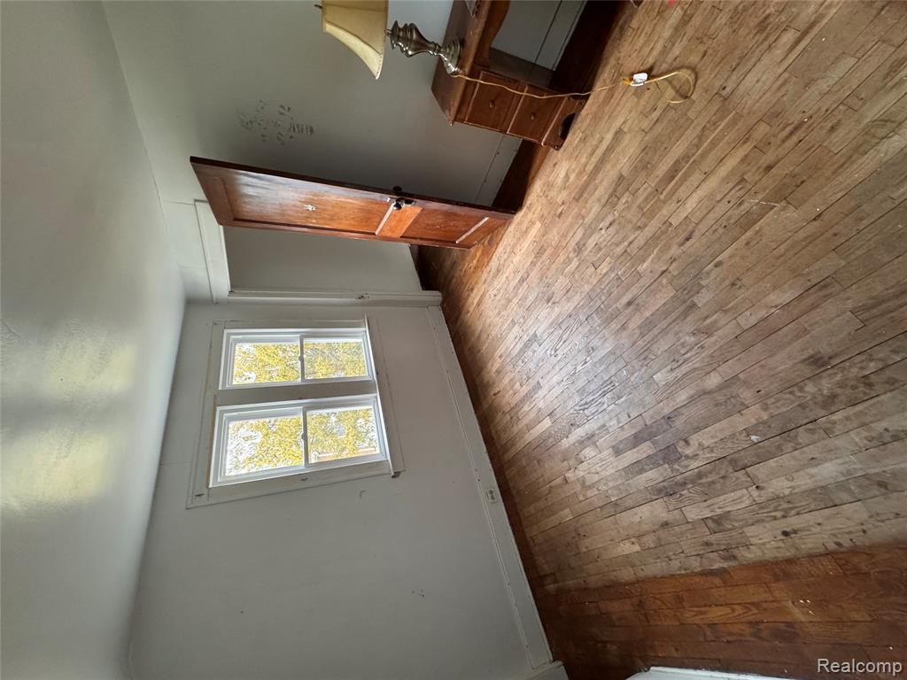 5032 Brady Street, Swartz Creek, MI 48473 — Photo 18